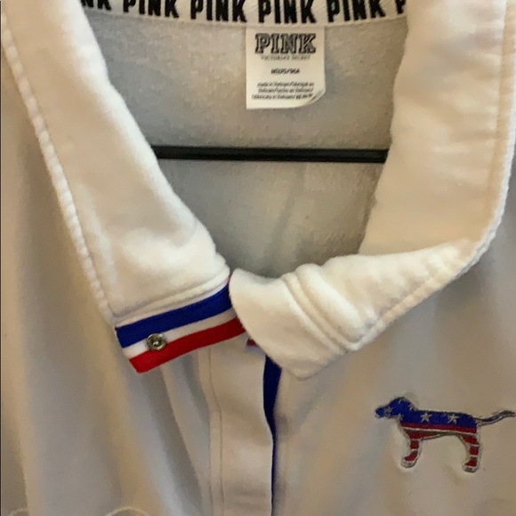 Pink sweatshirt - Picture 2 of 3